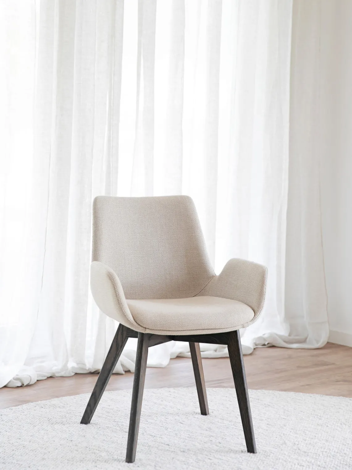 Sillas Con Reposabrazos|Sillas>Rowico Home Sillas con reposabrazos Drimsdale, 2 uds. Tejido beige claro, madera de roble lacada en marrón oscuro