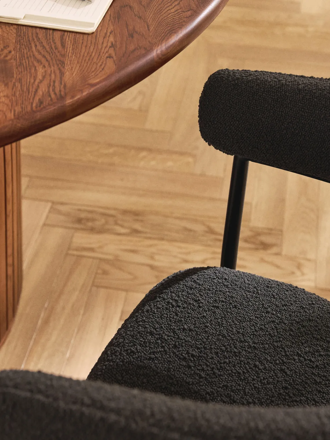 New Sillas tapizadas en tejido bouclé Thiago, 2 uds. Sillas