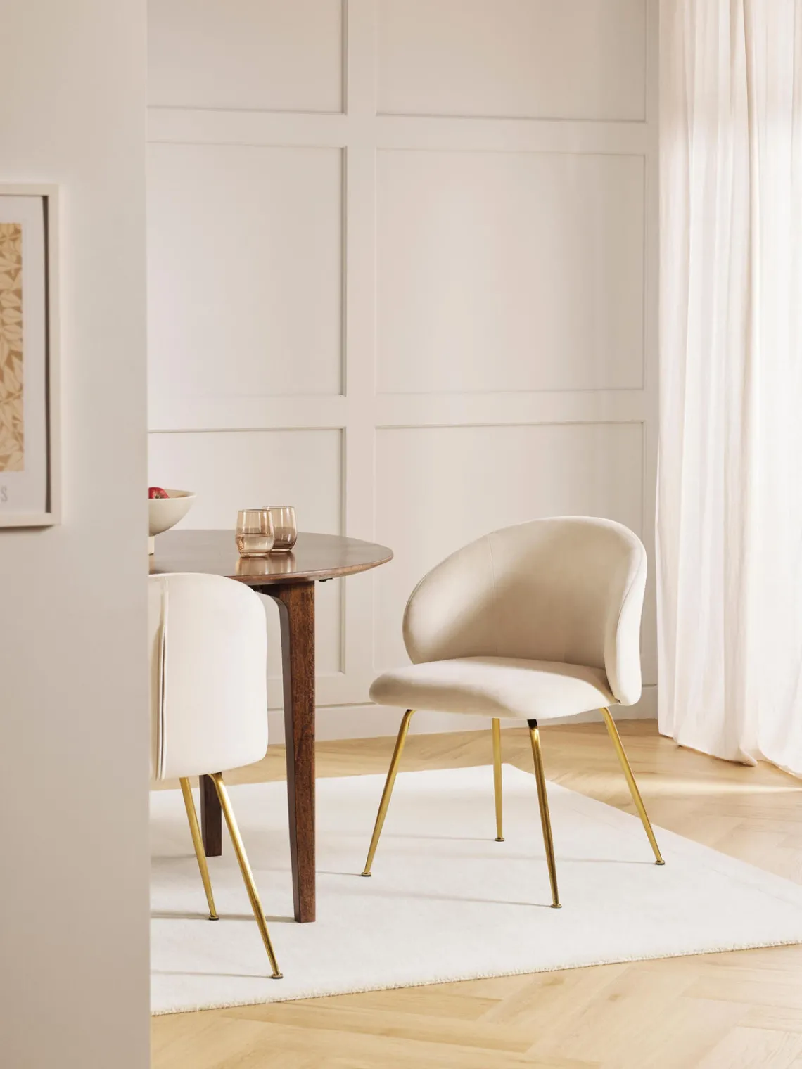 Sillas>Westwing Collection Sillas tapizadas en terciopelo Luisa, 2 uds. Terciopelo blanco crema, dorado brillante