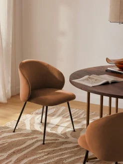 Sillas>Westwing Collection Sillas tapizadas en terciopelo Luisa, 2 uds. Terciopelo marrón claro, negro mate