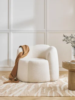 Sillones Pequeños|Sillones>Westwing Collection Sillón en tejido bouclé Fleur Bouclé blanco crema