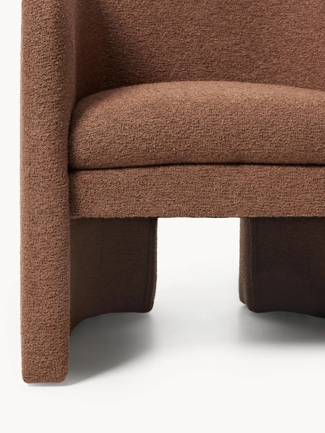 Sillones Pequeños|Sillones>Westwing Collection Sillón en tejido bouclé Mairo Bouclé marrón