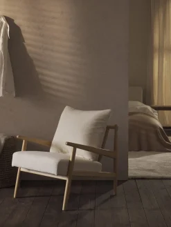 Sillones Pequeños|Sillones>Westwing Collection Sillón en tejido bouclé Mikkel Bouclé blanco Off White, madera de caucho pintado