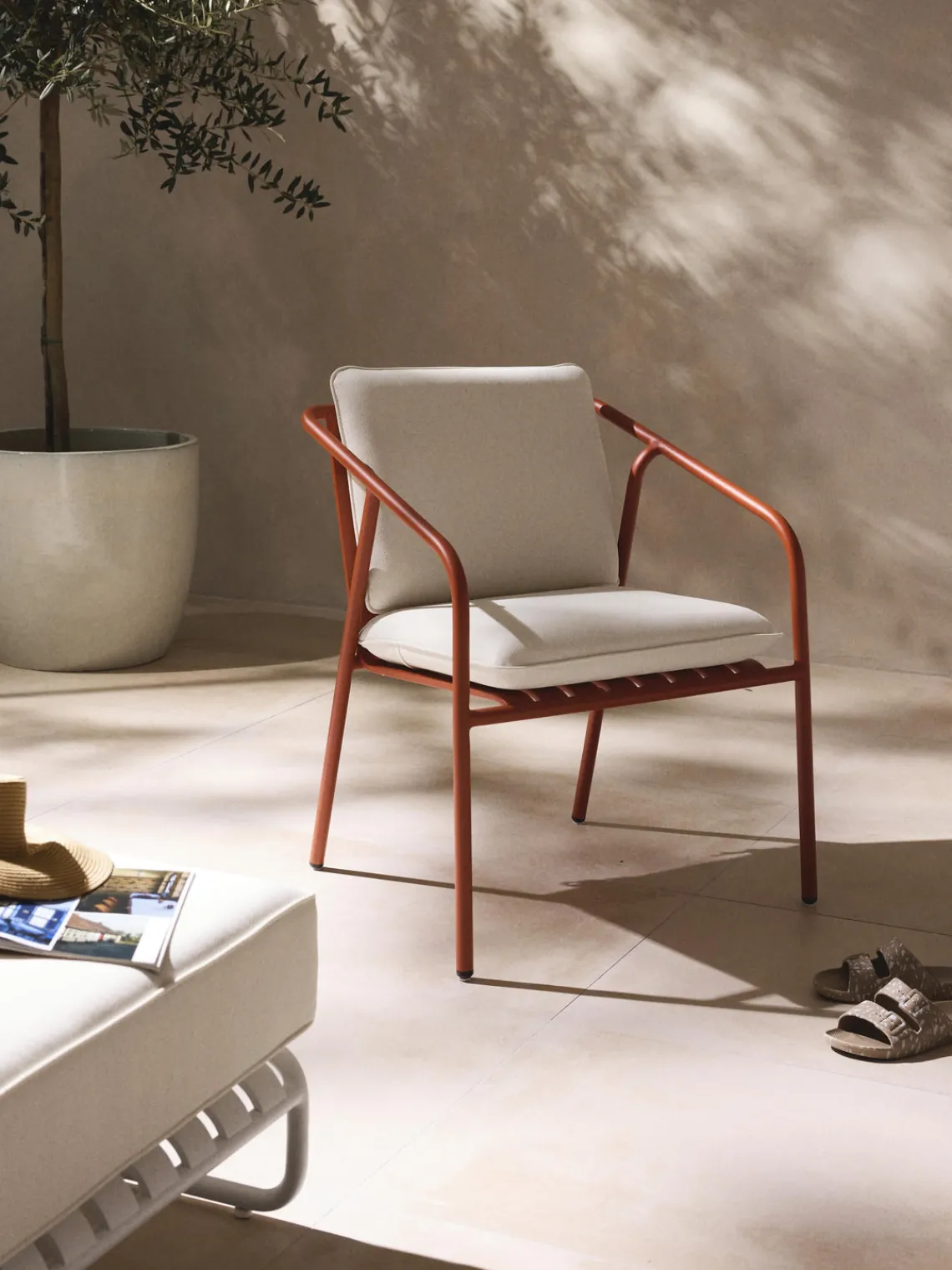 Sillas De Jardín|Sillas Con Reposabrazos>Westwing Collection Sillón para exterior Caio Blanco Off White, terracota