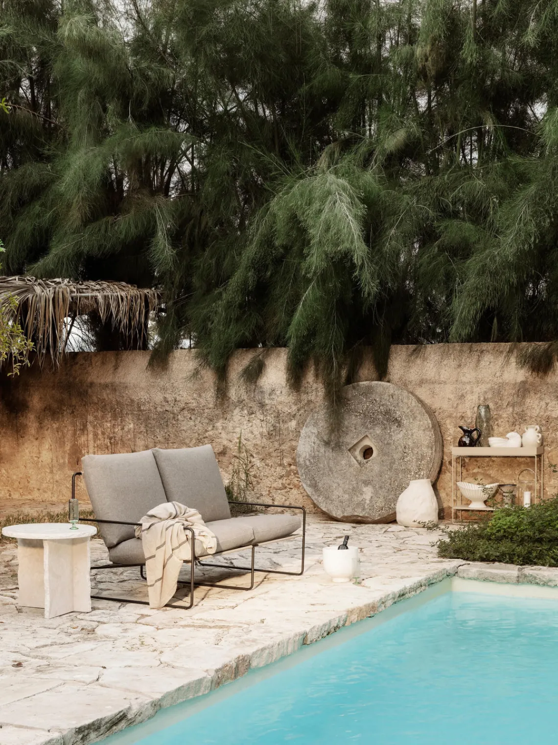 Sofás De Exterior|Sofás De Exterior>Ferm Living Sofá lounge para exterior Desert (2 plazas) Tejido greige, negro