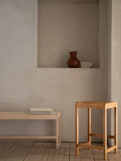 Taburetes Altos|Sillas>FRAMA Taburete alto de madera de abedul 01 Madera de abedul lacada