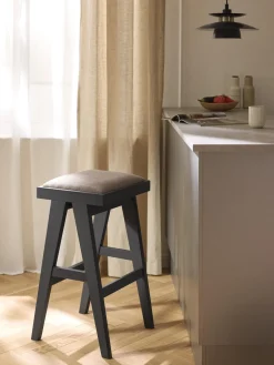 Taburetes Altos|Sillas>Westwing Collection Taburete de bar con acolchado Sissi Tejido greige, negro