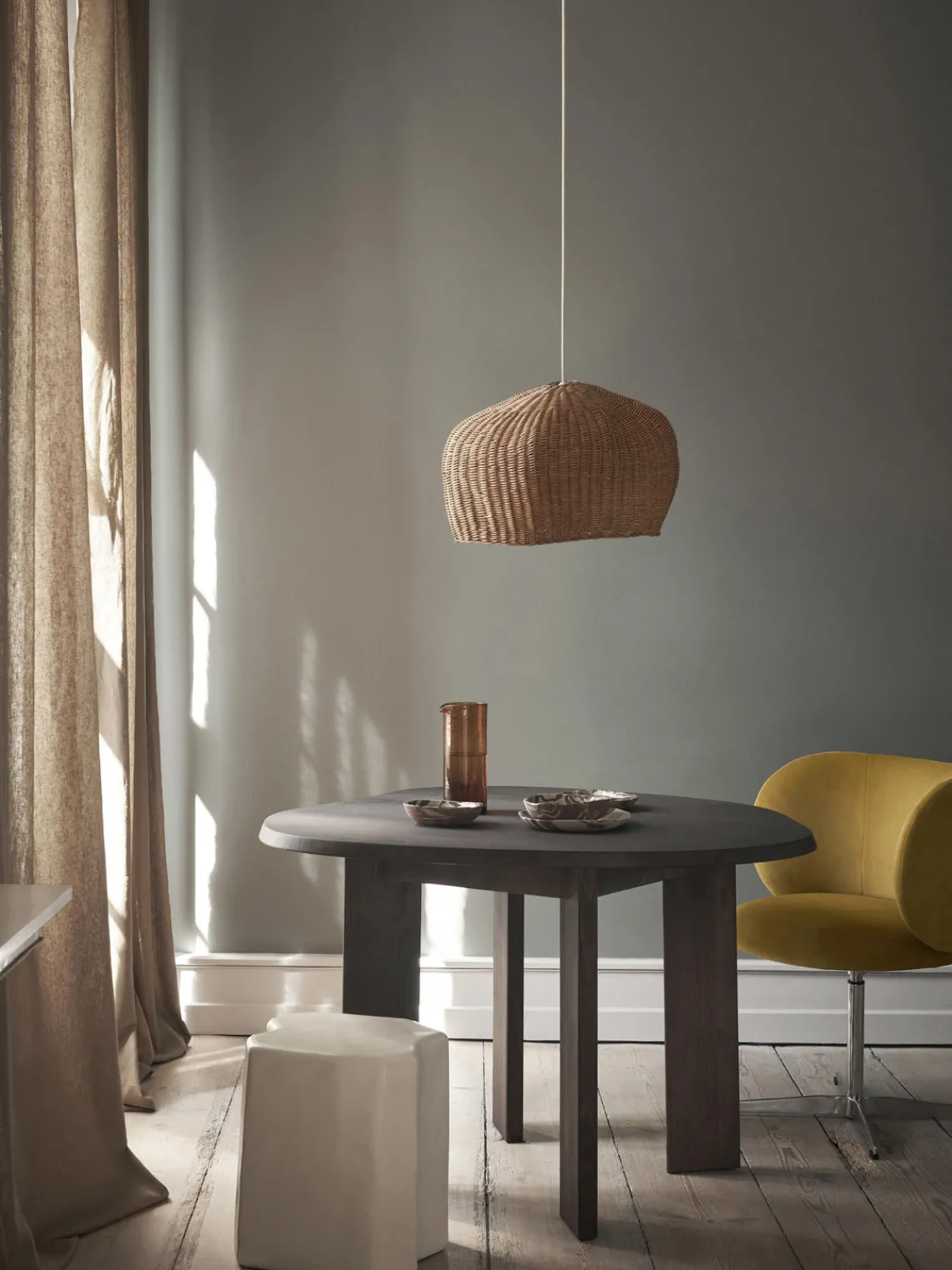 Sale Taburete de hormigón en forma orgánica Staffa Pufs Y Otomanos|Pufs Y Otomanos