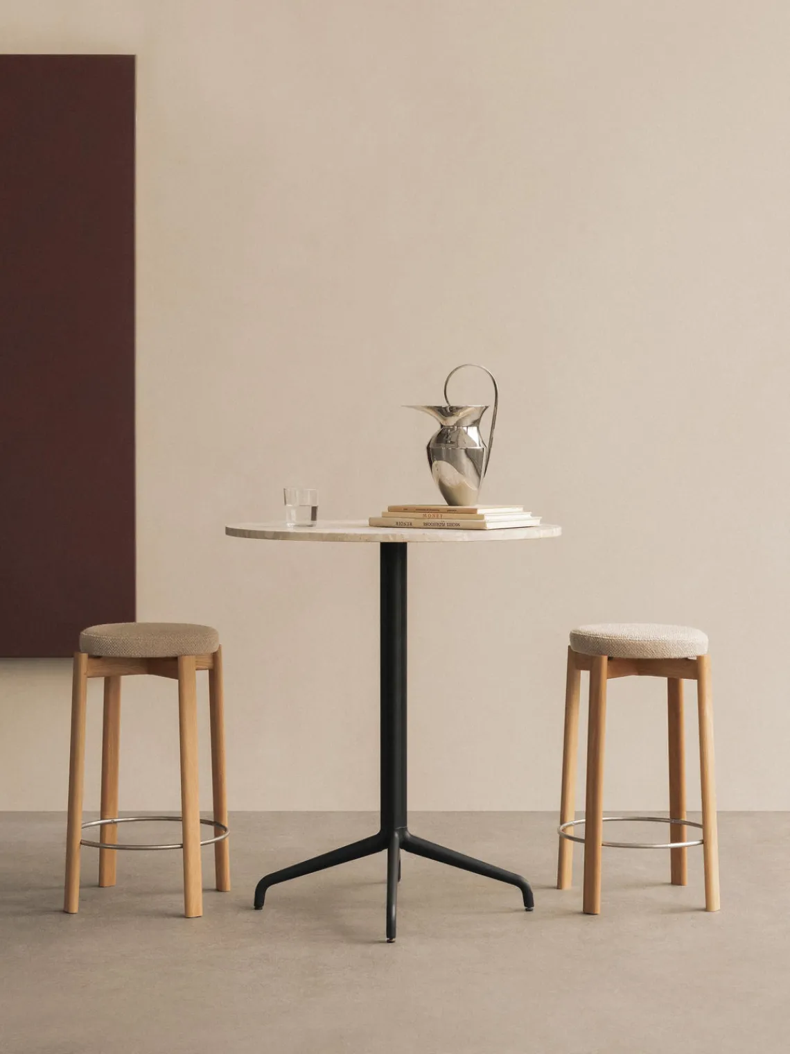 Outlet Taburete de madera de roble en tejido bouclé Passage Pufs Y Otomanos|Pufs Y Otomanos