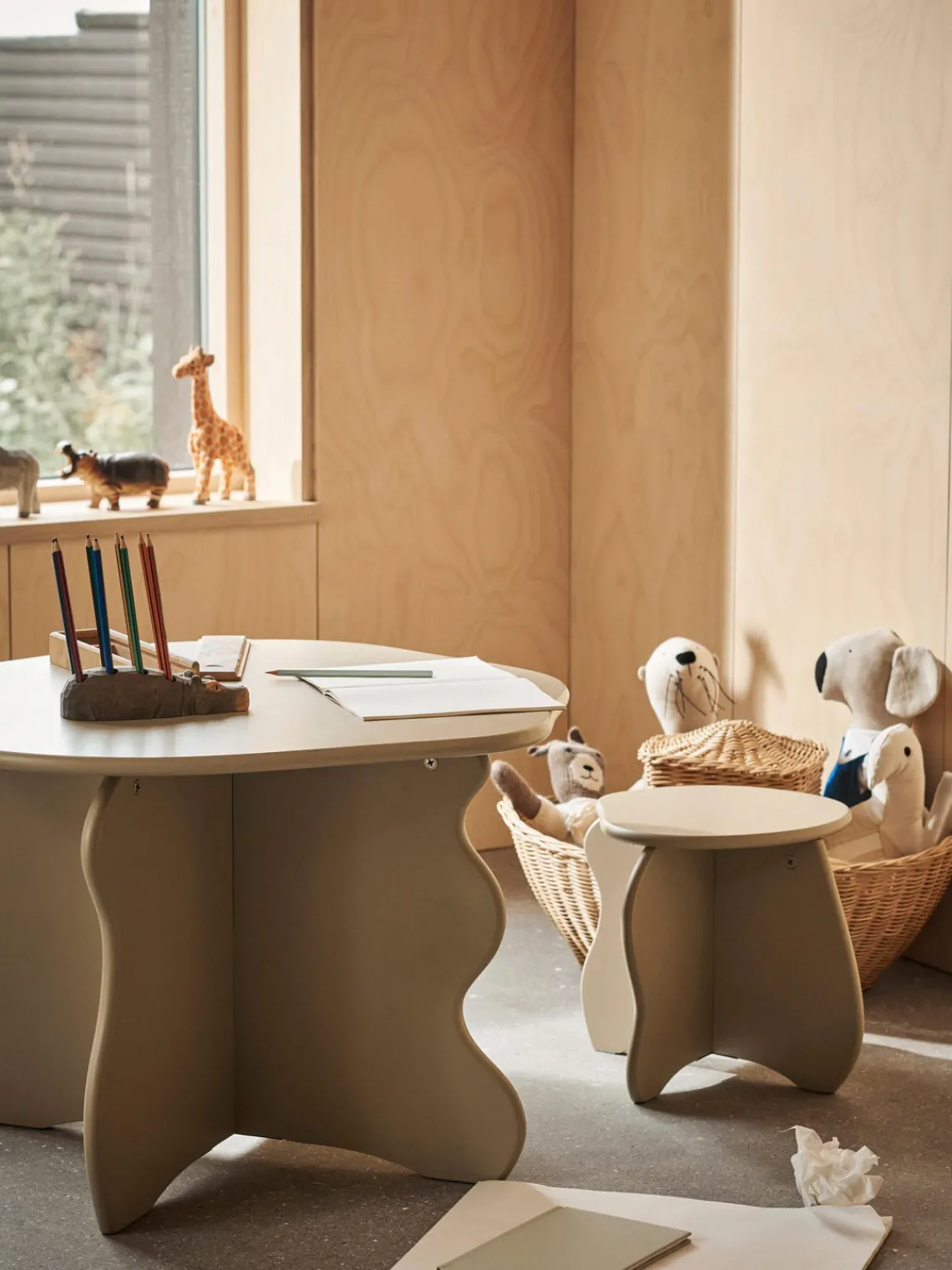 Mesas Y Sillas Infantiles|Decoración Infantil>Ferm Living Kids Taburete infantil de madera Slope