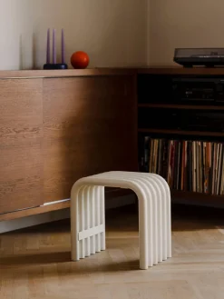 Pufs Y Otomanos|Pufs Y Otomanos>Noo.ma Taburete Nokk Blanco crema