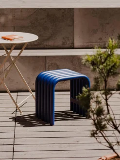 Pufs Y Otomanos|Pufs Y Otomanos></noscript>Noo.ma Taburete Nokk Azul real