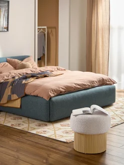 Pufs Y Otomanos|Pufs Y Otomanos>Westwing Collection Taburete tapizado en borreguillo bouclé con espacio de almacenamiento Nala Tejido borreguillo bouclé blanco Off White, madera de fresno clara