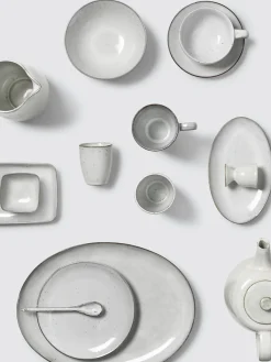 Tazas Y Mugs|Vajillas Completas></noscript>Broste Copenhagen Taza artesanal con platito Nordic Sand Tonos blancos y grises