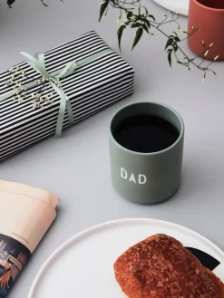 Tazas Y Mugs|Vajillas Completas>DESIGN LETTERS Taza día del padre de diseño Favourite DAD/LOVE Greige (Dad)