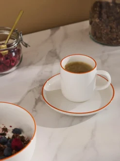Tazas Y Mugs|Vajillas Completas>Westwing Collection Tazas con platitos de porcelana Facile, 2 uds. Blanco Off White con borde naranja