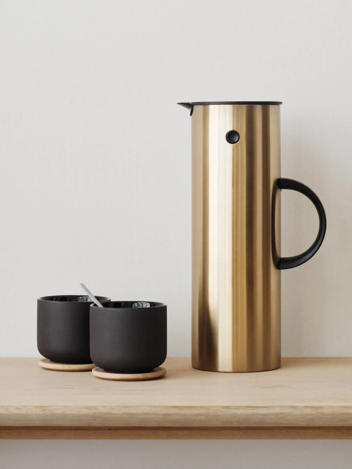 Termos|Vajillas Completas>stelton Termo EM77, 1 L Dorado