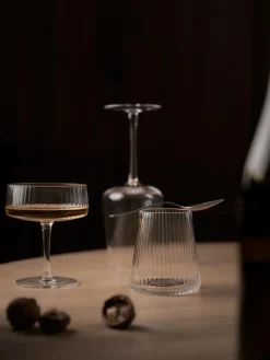 Vasos|Vajillas Completas></noscript>Westwing Collection Vasos de agua artesanales con relieves Cami, 4 uds.