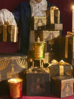 New Vela perfumada artesanal Angelo (madera de cachemira, musgo y castaño glaseado) Velas Perfumadas|Jarrones