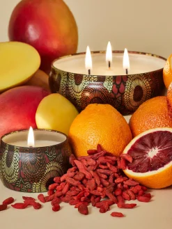 Velas Perfumadas|Jarrones></noscript>Voluspa Vela perfumada artesanal Japonica Collection Bayas de goji, mango y naranja tarocco