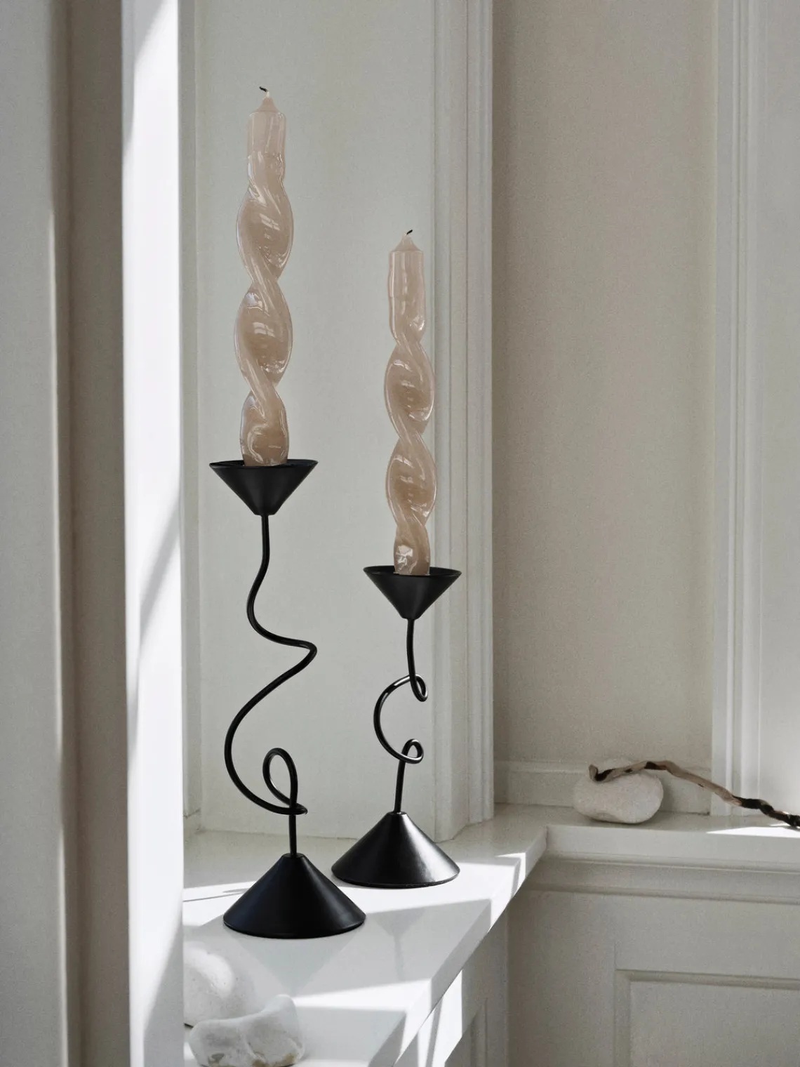 Velas Decorativas|Jarrones>Broste Copenhagen Velas cónicas artesanales Twist, 2 uds. Blanco crema