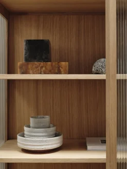 New Vitrina con vidrio acanalado Reed Vitrinas|Vitrinas