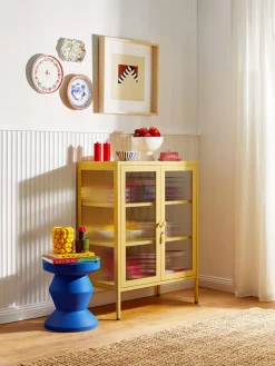 Vitrinas|Vitrinas>Mustard Made Vitrina de metal con cristal acanalado The Mixer Amarillo claro