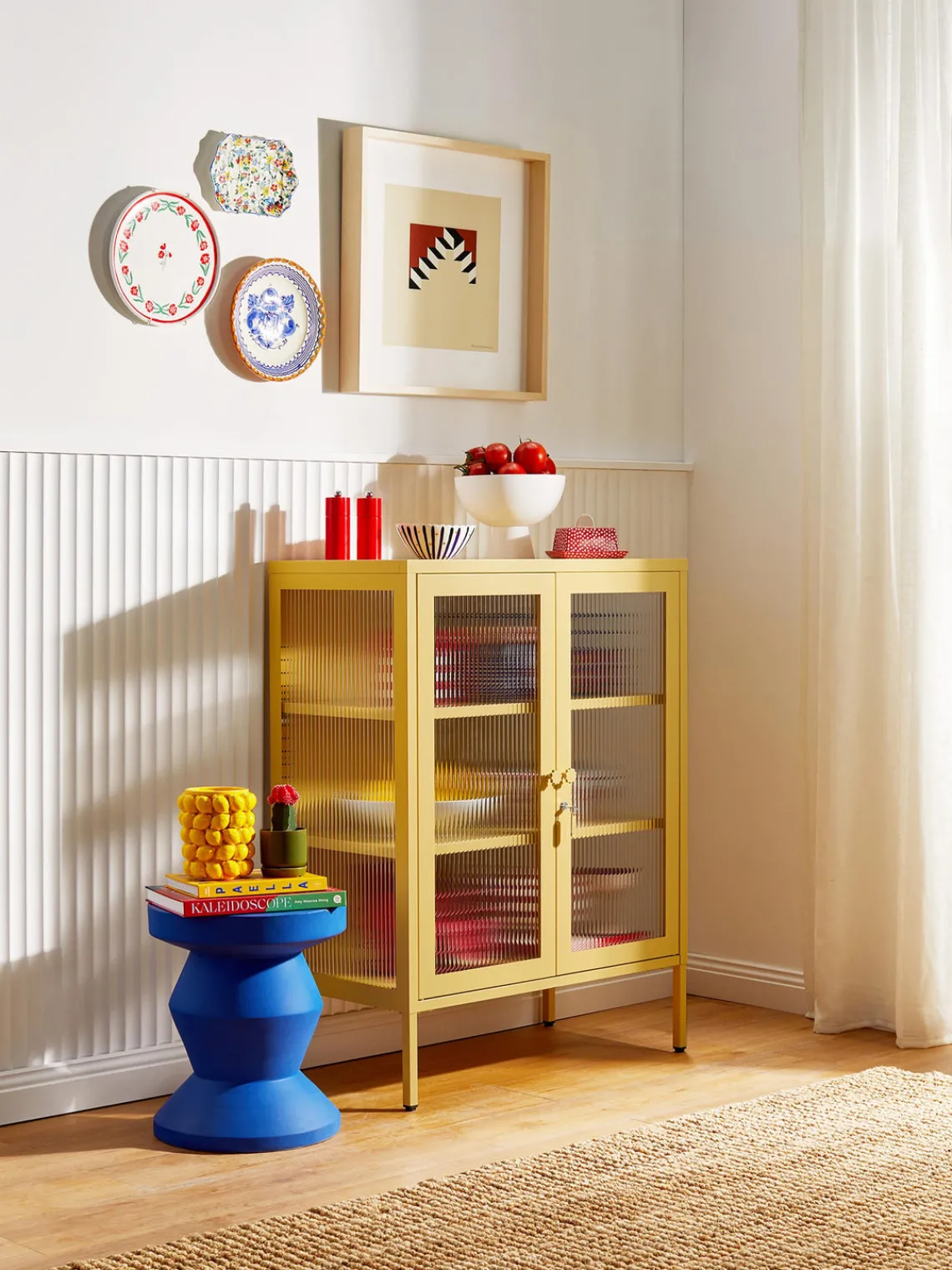 Vitrinas|Vitrinas>Mustard Made Vitrina de metal con cristal acanalado The Mixer Amarillo claro