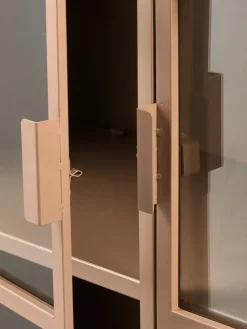 Vitrina de metal Ronja Vitrinas|Vitrinas