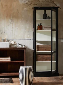 Vitrinas|Vitrinas></noscript>Nordal Vitrina pintada a mano Classic