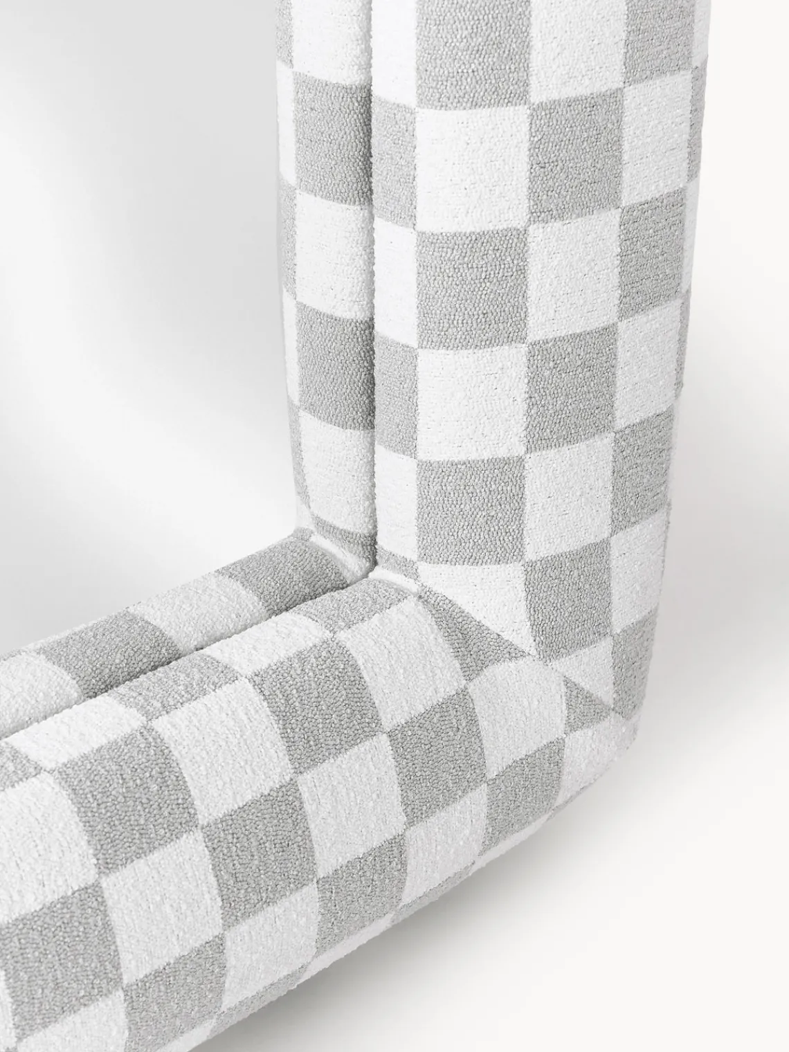 New Westwing | Crosby Studios, espejo de pie con marco tapizado Glace Jarrones|Decoración