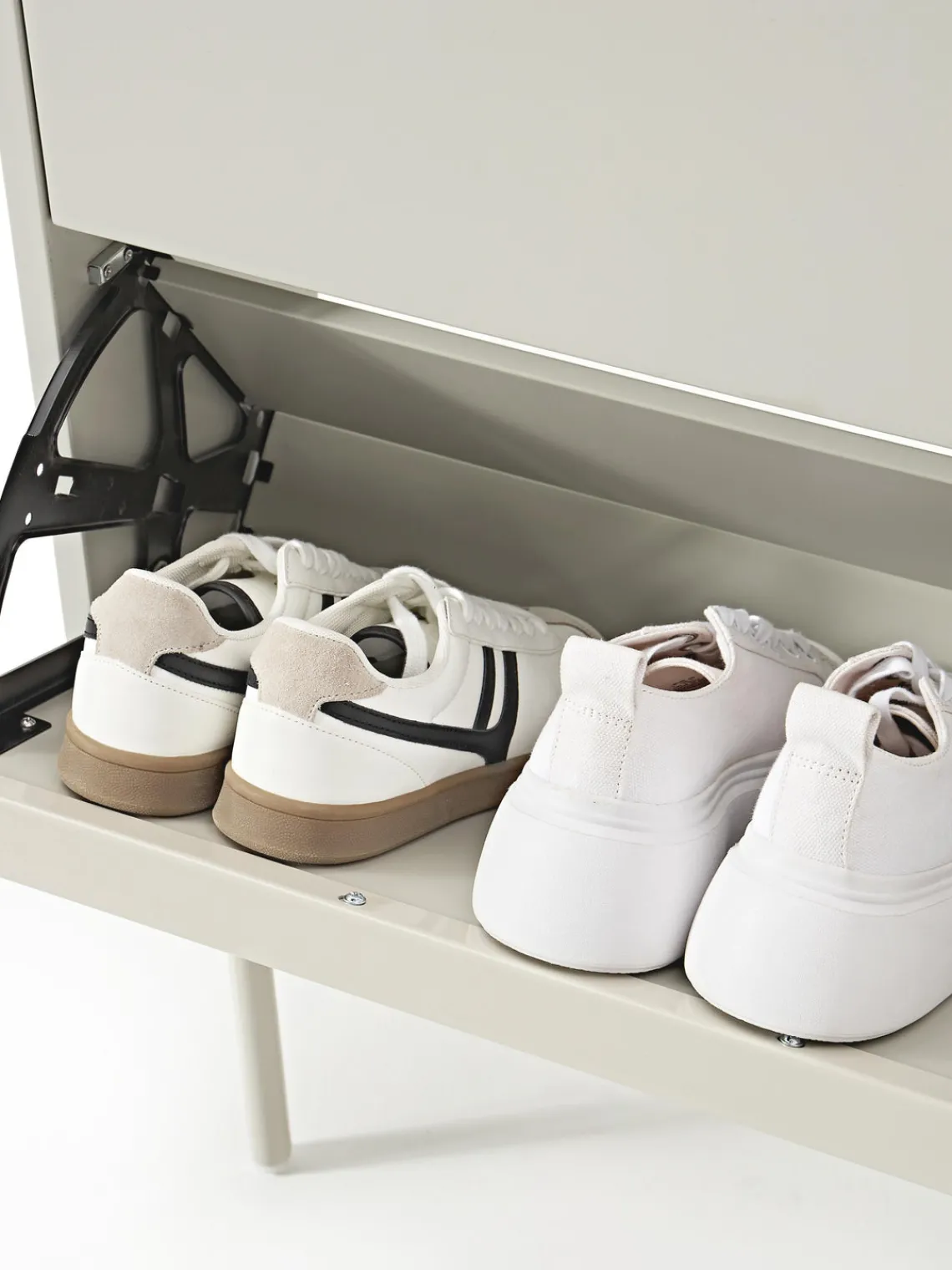 Zapateros|Zapateros>Westwing Collection Zapatero de madera con compartimentos plegables Elona Beige claro brillante